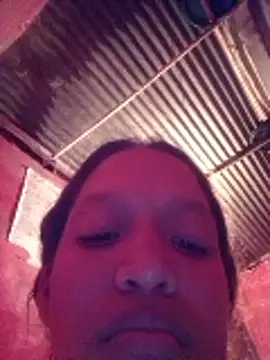 Snapshot of rachelbunny_and_kevin chatting on February 7, 2:15 am rachelbunny and kevin online show from February 7, 2:15 am