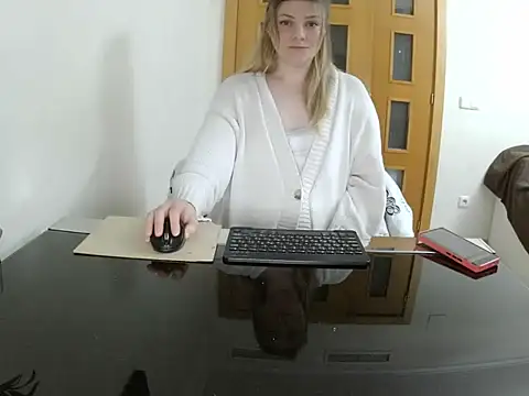 Adelyxveex online show from December 22, 11:35 pm