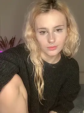 MilaElin online show from December 4, 10:29 pm