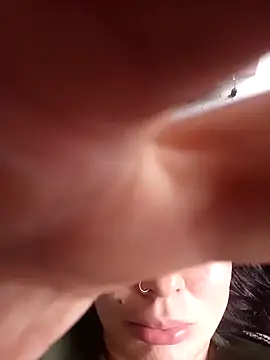 Snapshot of __Aysha chatting on December 2, 8:04 pm Aysha online show from December 2, 8:04 pm