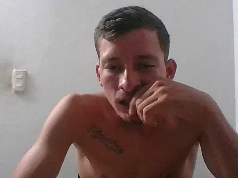 Snapshot of monojerez chatting on December 15, 12:26 am monojerez online show from December 15, 12:26 am