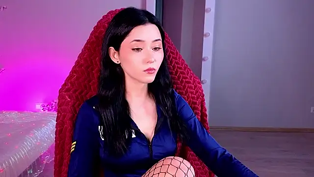 RedMidnight online show from February 1, 8:40 pm