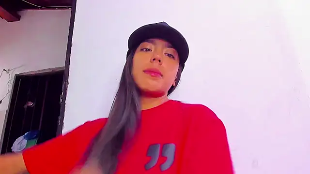 Dereck Prinncee online show from February 25, 1:37 am