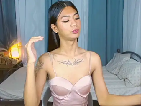 SamaraMillers online show from February 15, 8:05 pm