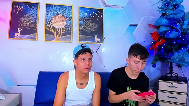 Lester james2 online show from December 4, 10:29 pm