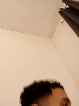 elgasmii online show from July 13, 11:40 pm