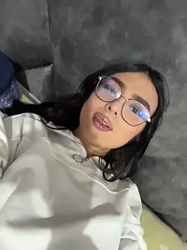 Snapshot of Nathalie_spencer2 chatting on February 6, 6:07 am Nathalie spencer2 online show from February 6, 6:07 am