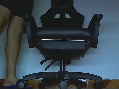 Alphacashmaster777 online show from April 2, 4:15 pm