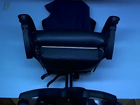 Alphacashmaster777 online show from April 13, 7:19 pm