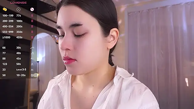 RosioBenberry online show from December 21, 5:36 am