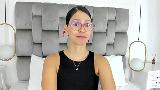 Snapshot of gaby_smit__ chatting on June 10, 11:53 am gaby smit online show from June 10, 11:53 am
