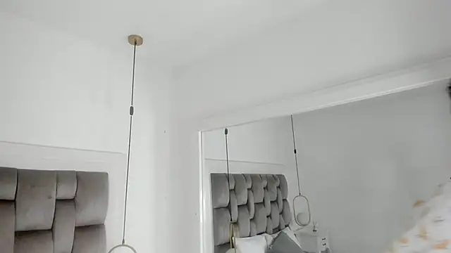 Snapshot of gaby_smit__ chatting on June 12, 11:42 am gaby smit online show from June 12, 11:42 am