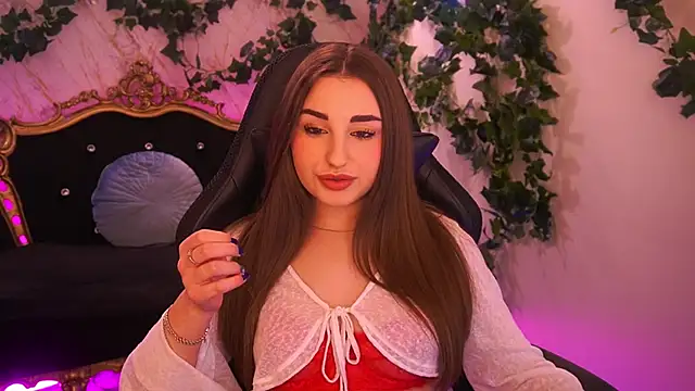 NaomiBaae online show from December 4, 2:26 pm