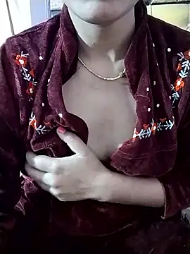 RASHMI SHARMA9 online show from January 17, 7:46 am