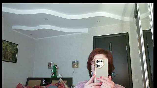 Snapshot of Kelly_Flurr chatting on January 8, 12:18 pm Kelly Flurr online show from January 8, 12:18 pm