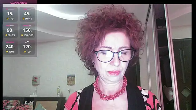 Snapshot of Kelly_Flurr chatting on February 15, 7:10 pm Kelly Flurr online show from February 15, 7:10 pm