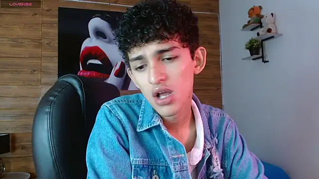 Snapshot of Michaelkoiv chatting on November 30, 12:20 pm Michaelkoiv online show from November 30, 12:20 pm