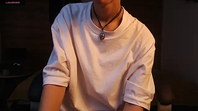 Snapshot of Michaelkoiv chatting on January 10, 12:40 pm Michaelkoiv online show from January 10, 12:40 pm