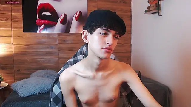 Michaelkoiv online show from April 18, 11:47 am