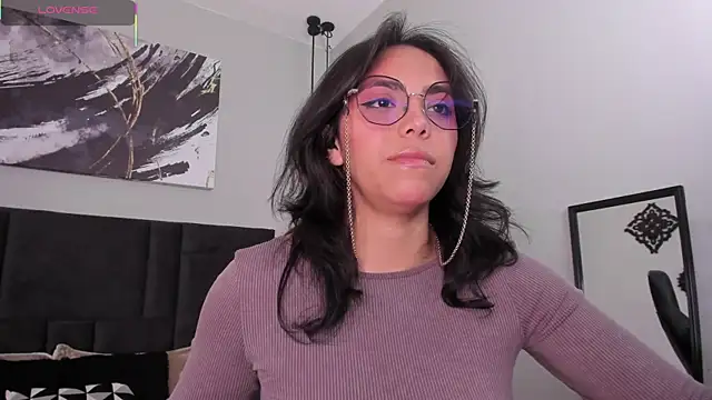 Scarlett musik online show from February 4, 9:53 pm