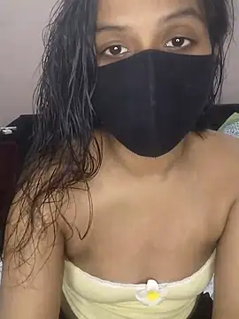 your-Mia07 online show from December 2, 12:43 pm