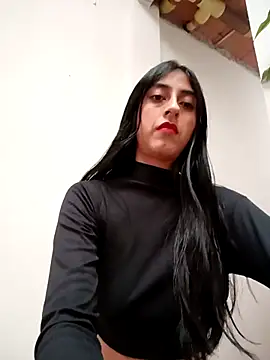 Im Kloe online show from December 16, 8:25 pm