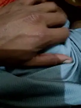 Snapshot of ind_naughtyboy chatting on November 28, 5:48 pm ind naughtyboy online show from November 28, 5:48 pm