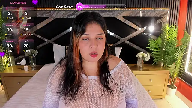 Snapshot of AmberHarpper chatting on July 6, 7:49 pm AmberHarpper online show from July 6, 7:49 pm