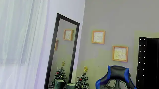 Bryan robayo5 online show from December 20, 11:28 am