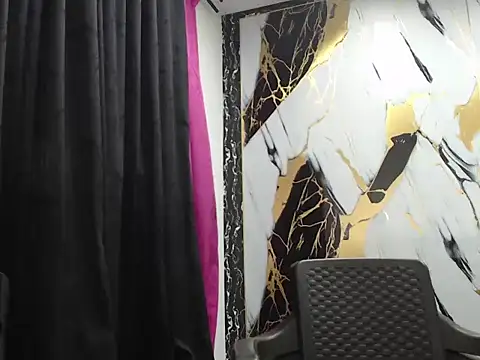 simonm667 online show from March 5, 9:00 pm