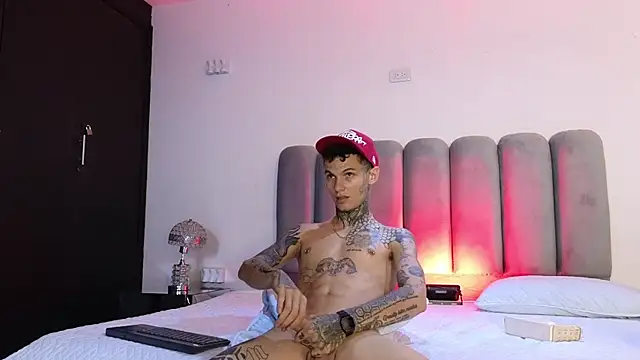 Paulo 527 online show from April 2, 2:31 am