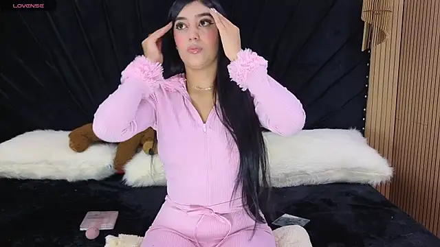 Snapshot of Venus_Horney chatting on March 27, 8:19 pm Venus Horney online show from March 27, 8:19 pm