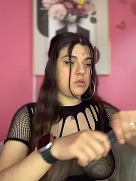 Scarletts Boobs online show from November 28, 8:11 pm