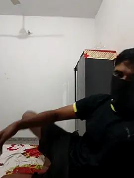 Amit22122 online show from December 4, 3:32 pm