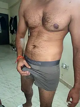 Snapshot of Amit22122 chatting on February 12, 9:48 am Amit22122 online show from February 12, 9:48 am