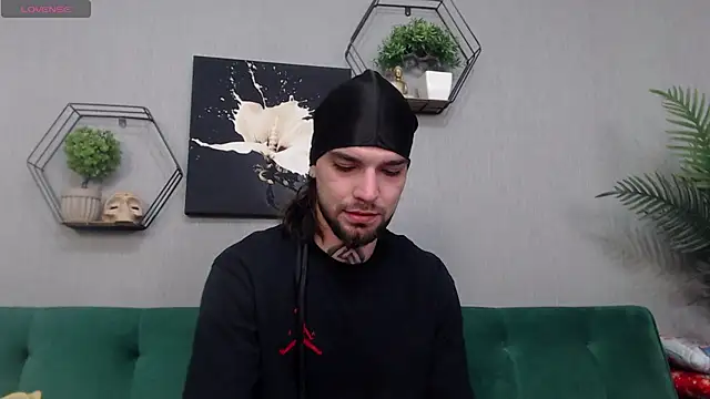 KaneHunter online show from March 10, 8:36 pm