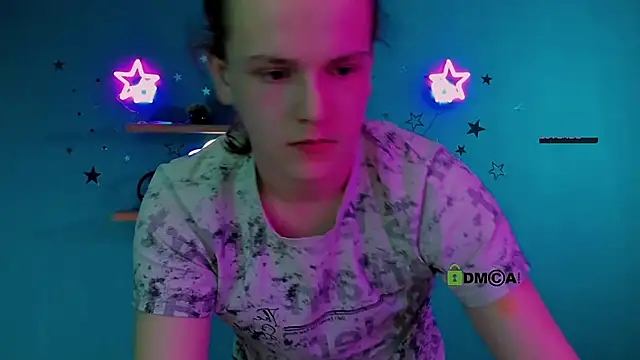 Snapshot of leo_void chatting on February 16, 7:43 pm leo void online show from February 16, 7:43 pm