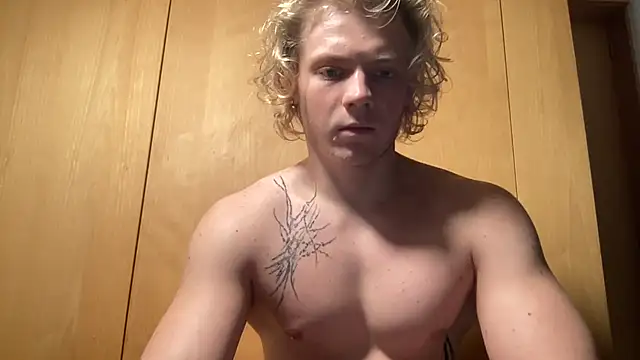 AlexBarczuk online show from February 17, 1:40 pm