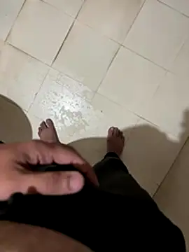 Snapshot of your_playboy_00 chatting on November 27, 2:30 pm your playboy 00 online show from November 27, 2:30 pm