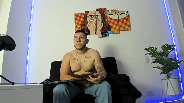 Snapshot of rayder_TG chatting on January 13, 2:11 pm rayder TG online show from January 13, 2:11 pm