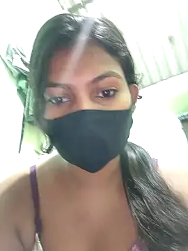 Snapshot of Hot-Bidhika chatting on December 4, 6:16 pm Hot-Bidhika online show from December 4, 6:16 pm