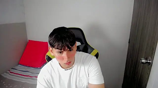 d moneyy  online show from February 23, 3:37 am