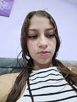 Snapshot of Vanneskk chatting on June 7, 9:07 pm Vanneskk online show from June 7, 9:07 pm