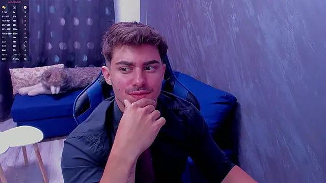 greekgod199 online show from June 6, 3:28 pm