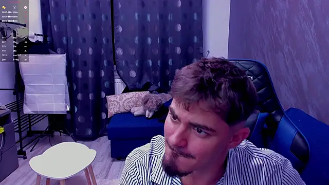 greekgod199 online show from June 7, 9:29 pm