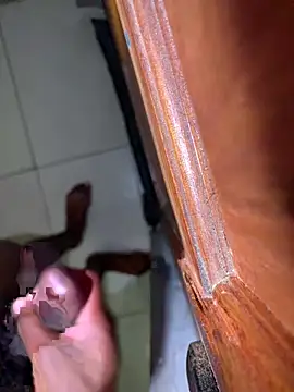 Snapshot of mfanawantwela chatting on February 25, 12:59 pm mfanawantwela online show from February 25, 12:59 pm