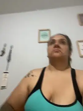 LoreinnFox online show from May 7, 4:07 am