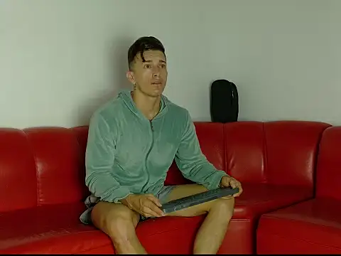 Arturo reyes online show from December 18, 5:30 pm