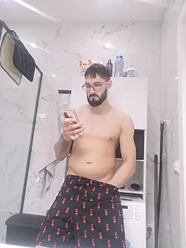 martme69 online show from April 17, 5:10 am