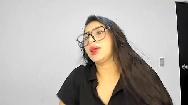 ROUS SWEET  online show from December 22, 2:25 pm